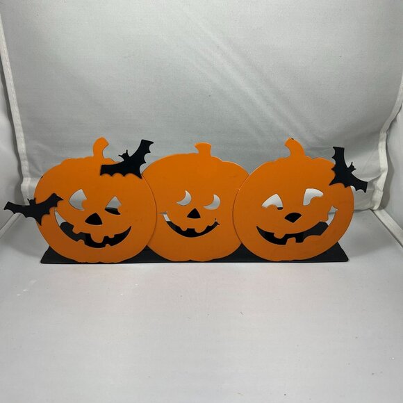 Hallmark Pumpkin & Bat Folding Metal Tealight & Votive Candle Holder - Halloween - Picture 1 of 4